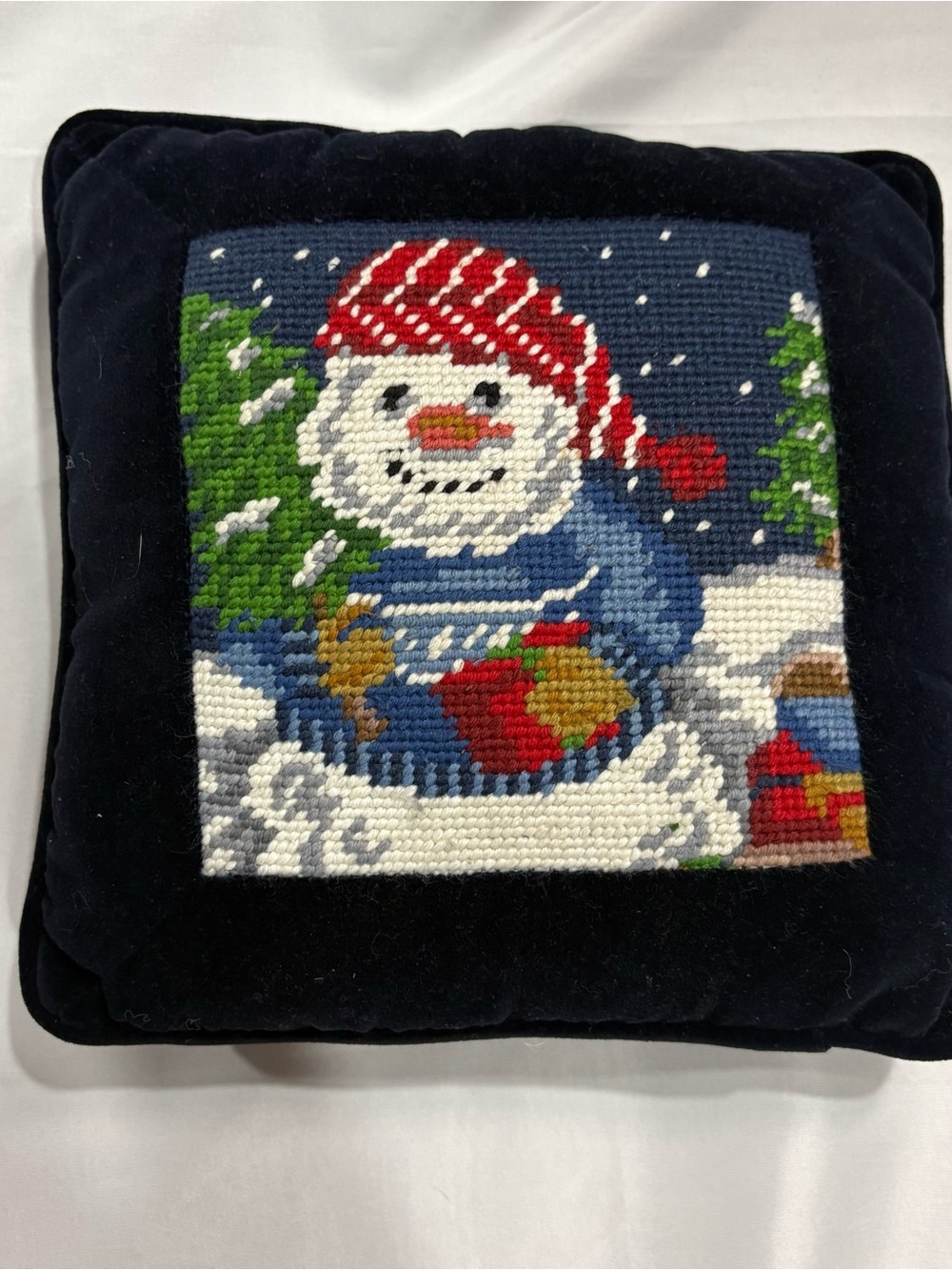 VTG Needlepoint Wool‎ Velvet Tapestry Throw Pillow Christmas Snowman 10”x10”